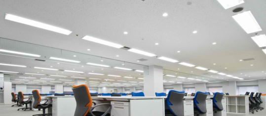 Best-Lighting-Styles-for-Corporate-Offices-and-Buildings1-1024x450