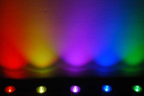 Multi-Color-E27-LED-Light-Bulb-with-Remote-0-1